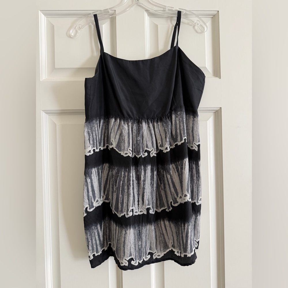 CAbi Black and White Patterned Top